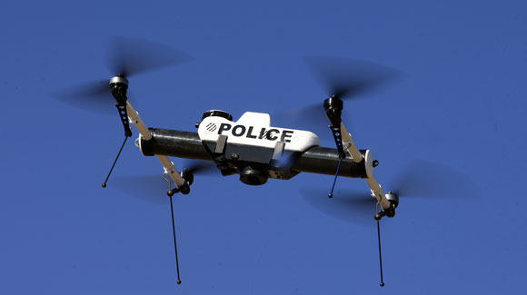La préfecture de police de Paris prévoit l'expérimentation des drones dans les prochaines semaines.